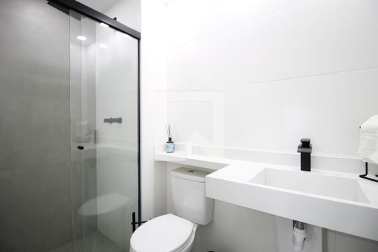 Banheiro de apartamento para alugar com 2 quartos, 44m² em Jardim Novo Santo Amaro, São Paulo