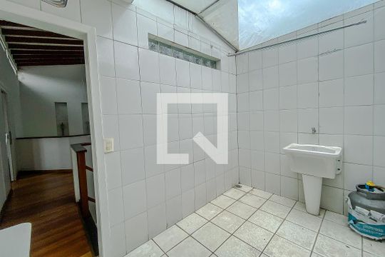 Área de serviço de casa para alugar com 3 quartos, 185m² em Alto da Mooca, São Paulo