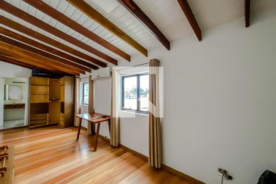 Quarto de casa para alugar com 3 quartos, 185m² em Alto da Mooca, São Paulo