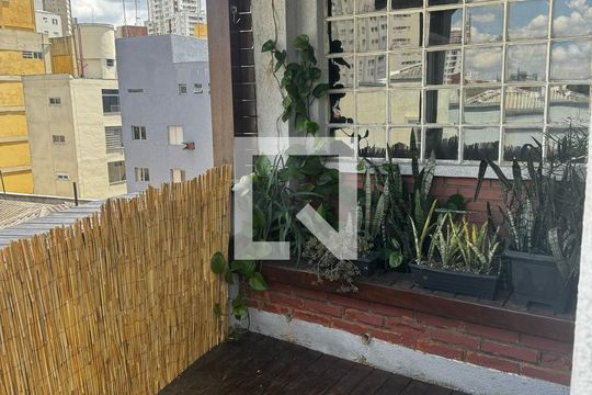 Vista da Rua de apartamento para alugar com 1 quarto, 89m² em Bela Vista, São Paulo