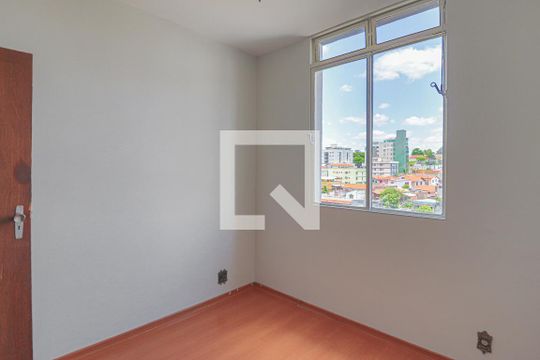 Quarto 2 de apartamento para alugar com 2 quartos, 63m² em Sagrada Família, Belo Horizonte