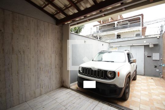 Garagem de casa à venda com 2 quartos, 120m² em Jardim Leblon, Belo Horizonte