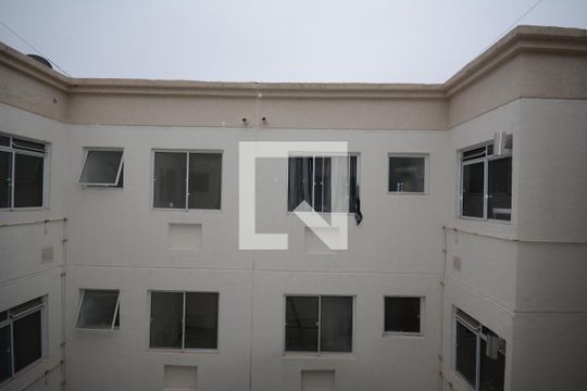 Vista do quarto 2 de apartamento para alugar com 2 quartos, 44m² em Braz de Pina, Rio de Janeiro