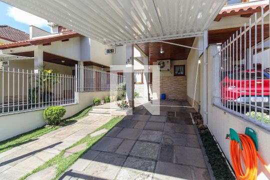 Garagem de casa à venda com 3 quartos, 225m² em Jardim Itu, Porto Alegre