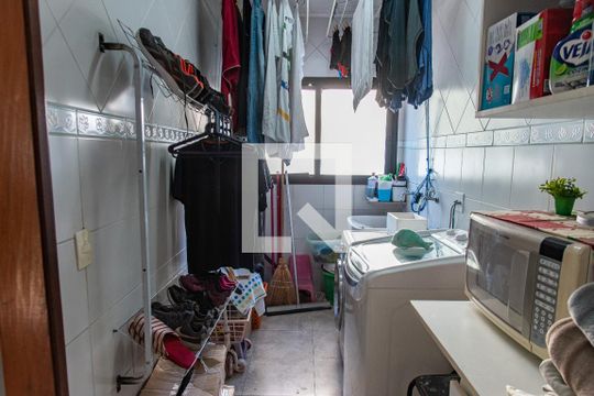 Área de serviço de casa para alugar com 4 quartos, 420m² em Ipiranga, São Paulo
