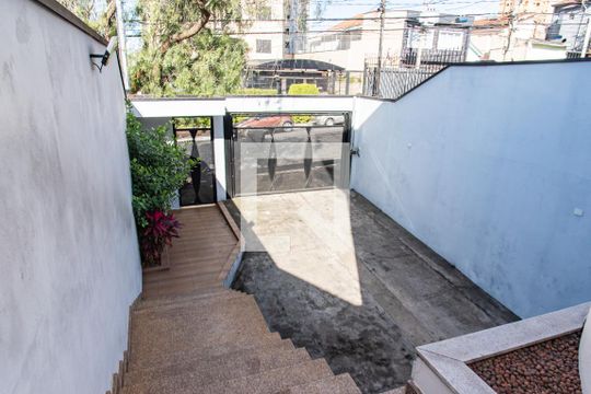 Garagem de casa para alugar com 4 quartos, 420m² em Ipiranga, São Paulo