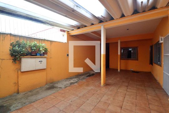 Garagem de casa à venda com 3 quartos, 300m² em Jardim Santo Alberto, Santo André