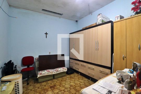 Quarto 2 de casa à venda com 3 quartos, 300m² em Jardim Santo Alberto, Santo André
