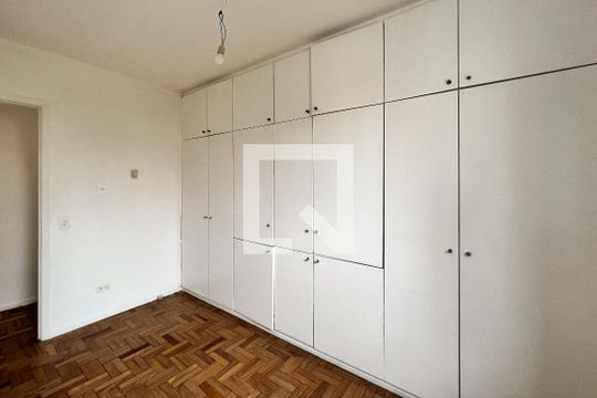 Quarto 1 de apartamento à venda com 2 quartos, 68m² em Vila Olímpia, São Paulo
