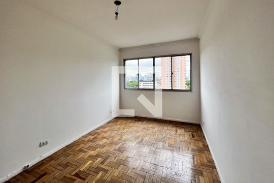 Sala de apartamento à venda com 2 quartos, 68m² em Vila Olímpia, São Paulo