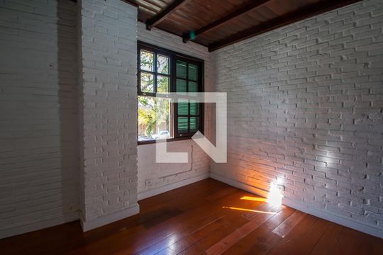 Quarto 1 de casa à venda com 4 quartos, 370m² em Tristeza, Porto Alegre