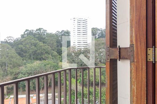 Varanda da Suíte 2 de casa para alugar com 5 quartos, 400m² em Jardim das Vertentes, São Paulo