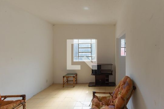 Casa 2- Sala de casa à venda com 3 quartos, 80m² em Vila Marieta, Campinas