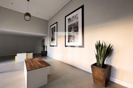 Hall de Entrada de apartamento à venda com 2 quartos, 56m² em Partenon, Porto Alegre