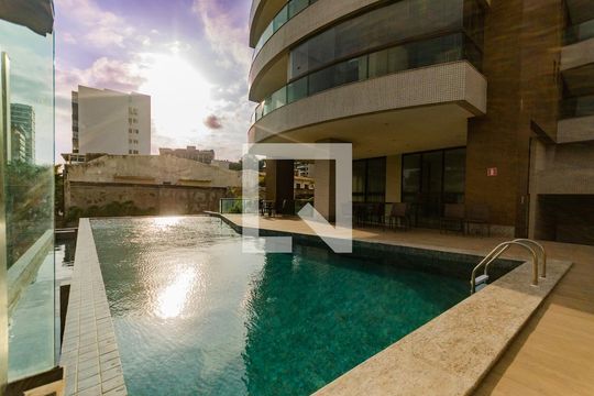 Área comum - Piscina de apartamento para alugar com 1 quarto, 51m² em Barra, Salvador