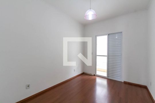 Suíte 1 de casa à venda com 4 quartos, 250m² em Vila Euclides, São Bernardo do Campo