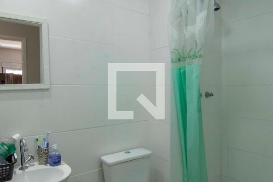 Banheiro de apartamento à venda com 2 quartos, 49m² em Vila Pirituba, São Paulo