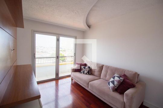 Apartamento para alugar com 2 quartos, 55m² em Cidade São Miguel, São Paulo