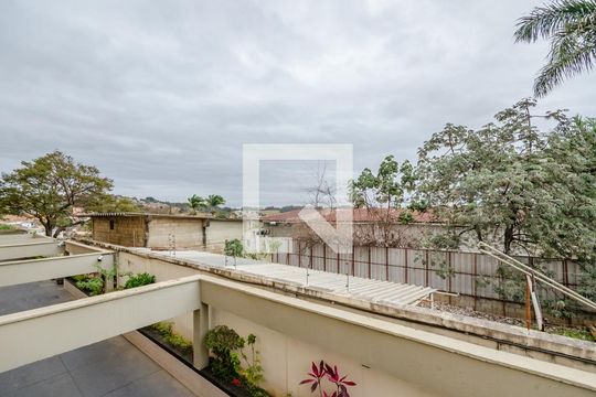 Apartamento para alugar com 2 quartos, 73m² em Estrela do Oriente, Belo Horizonte