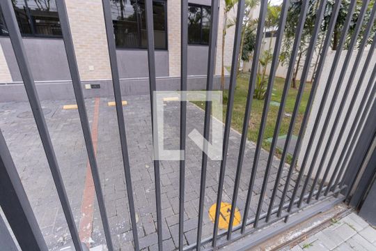 Vaga Privada de apartamento para alugar com 1 quarto, 33m² em Jurubatuba, São Paulo