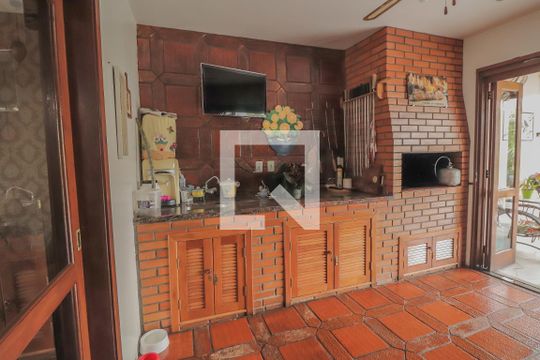 Área gourmet de casa à venda com 4 quartos, 320m² em Jardim America, São Leopoldo
