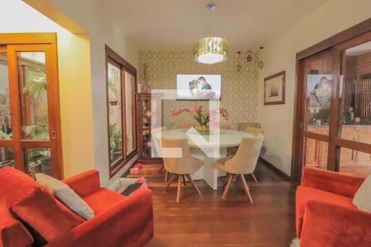 Sala de casa à venda com 4 quartos, 320m² em Jardim America, São Leopoldo