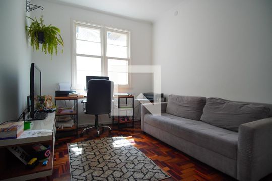 Apartamento à venda com 3 quartos, 90m² em São Geraldo, Porto Alegre