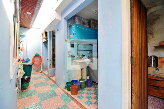 Área de Serviço de casa à venda com 2 quartos, 180m² em Campestre, Santo André