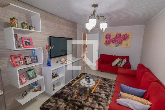 Sala de casa à venda com 2 quartos, 230m² em Feitoria, São Leopoldo