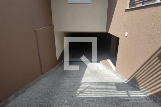 garagem de casa para alugar com 2 quartos, 48m² em Casa Verde, São Paulo