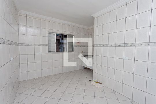 Cozinha de casa para alugar com 1 quarto, 48m² em Conceição, Diadema