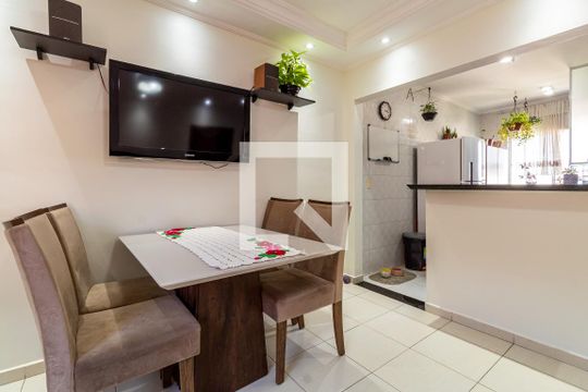 Sala de apartamento à venda com 2 quartos, 55m² em Vila Progresso, Guarulhos