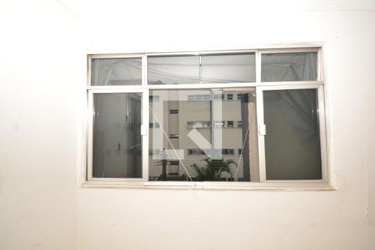 Sala de apartamento à venda com 1 quarto, 40m² em Irajá, Rio de Janeiro