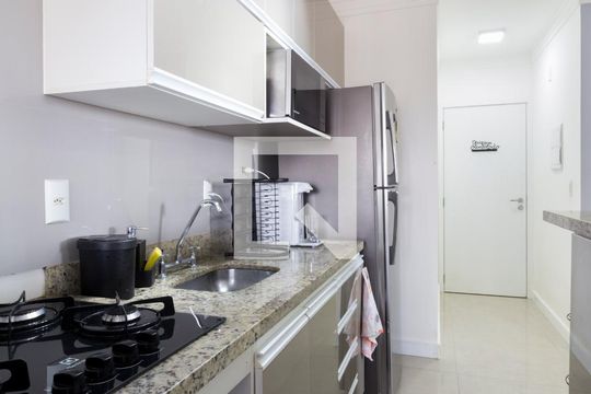 Cozinha de apartamento à venda com 2 quartos, 57m² em Vila Ester (zona Norte), São Paulo