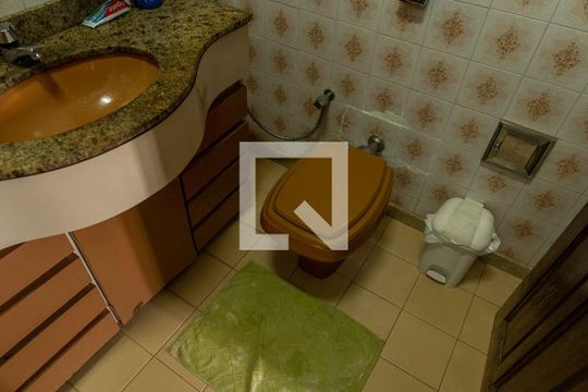Banheiro da Suíte de casa à venda com 4 quartos, 700m² em Fonseca, Niterói