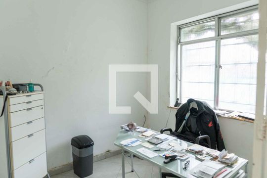 Quarto 1 de casa à venda com 3 quartos, 200m² em Fonseca, Niterói