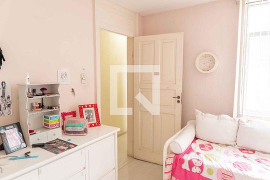 Quarto 3 de casa à venda com 3 quartos, 200m² em Fonseca, Niterói