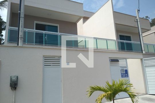 Fachada de casa para alugar com 3 quartos, 163m² em Campo Grande, Rio de Janeiro