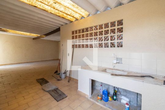 Área Externa de casa à venda com 2 quartos, 515m² em Gopouva, Guarulhos