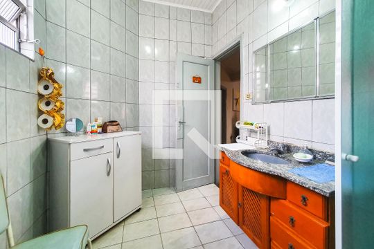 Banheiro de casa à venda com 2 quartos, 260m² em Vila Mariana, São Paulo