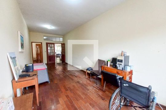 Sala de Estar de casa à venda com 4 quartos, 262m² em São Luiz, Belo Horizonte