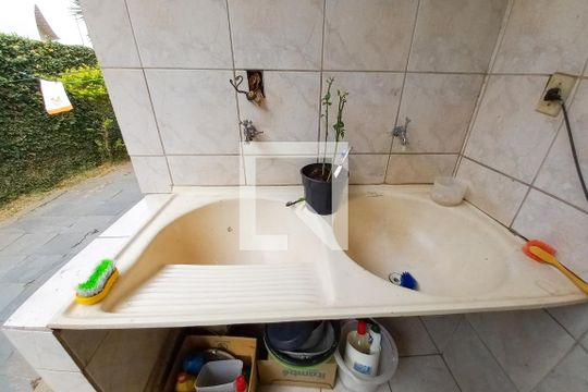 Área de Serviço de casa à venda com 4 quartos, 262m² em São Luiz, Belo Horizonte