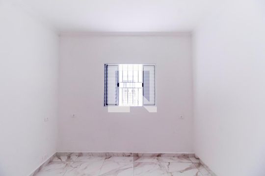 Quarto de casa para alugar com 1 quarto, 40m² em Vila Portuguesa, São Paulo