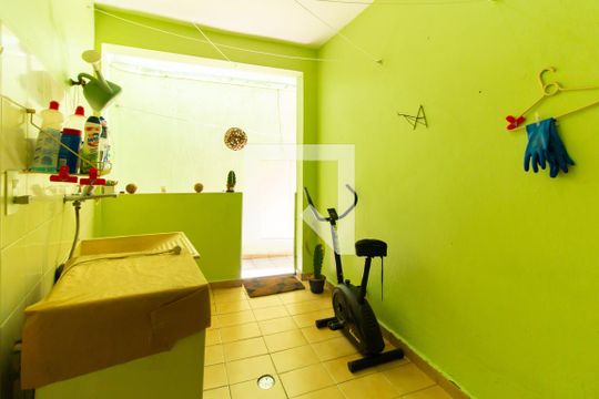 Área de Serviço 1 de casa à venda com 5 quartos, 205m² em Vila Guilhermina, São Paulo