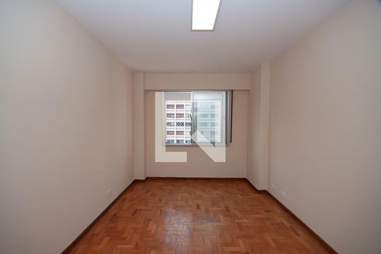 Sala de apartamento à venda com 2 quartos, 133m² em Perdizes, São Paulo