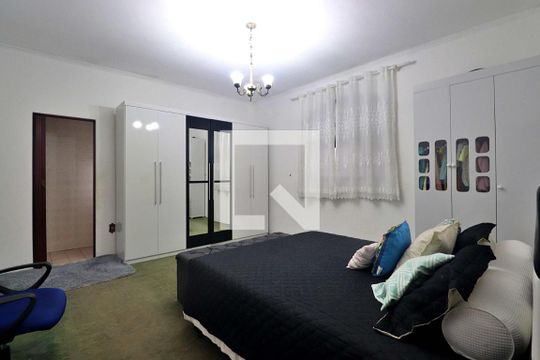 Quarto 1 - Suíte de casa à venda com 4 quartos, 395m² em Vila Curuca, Santo André