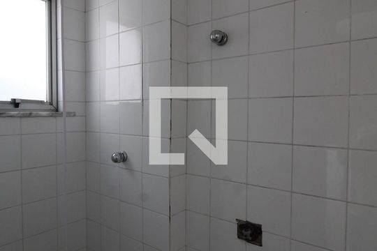 Banheiro de Serviço de apartamento para alugar com 3 quartos, 95m² em Engenho Novo, Rio de Janeiro