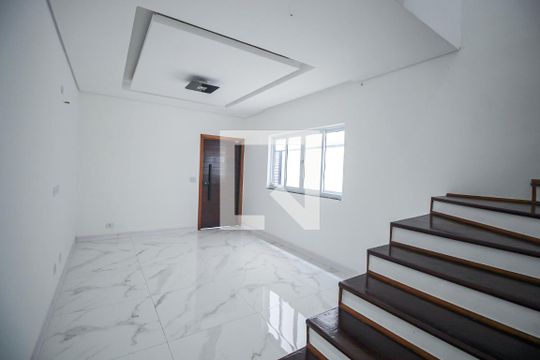 Sala de casa à venda com 3 quartos, 125m² em Jardim Mirna, Taboão da Serra