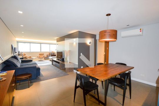 Apartamento à venda com 2 quartos, 120m² em Consolação, São Paulo