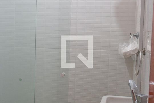 Banheiro Social de casa à venda com 4 quartos, 366m² em Jardim Vera Cruz, São Paulo
